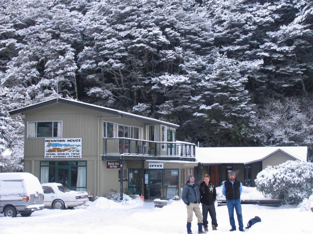 아서스패스 Mountain House 호스텔 외부 사진